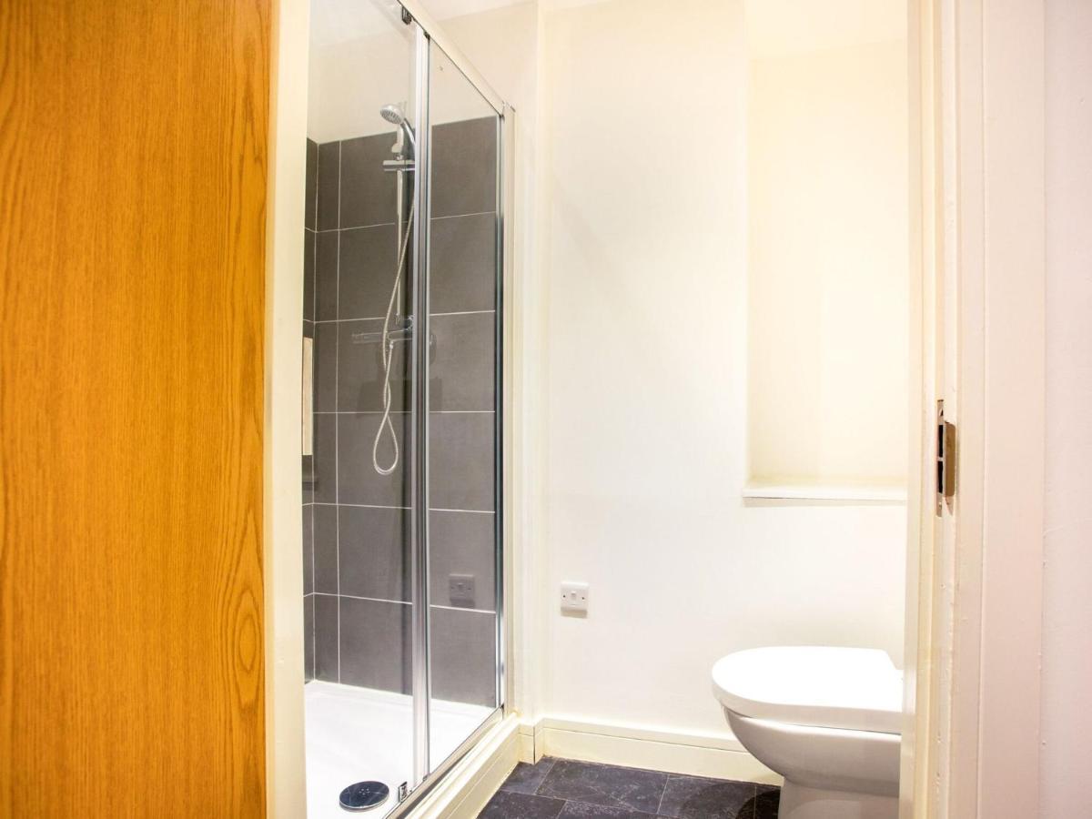 Holiday home Appealing In Bradford Near Forster Square Retail Park *